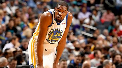 Ο Ντουράντ έπινε νερό με μάσκα (video)