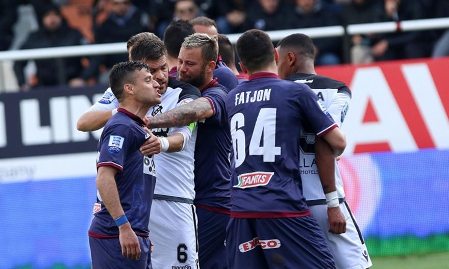 Δεν... χάρηκε κανείς!