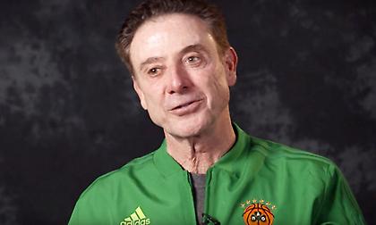 Πιτίνο: «Γελούσα μέσα μου με τις αποδοκιμασίες στο ΣΕΦ» (video)