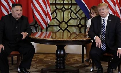 Τραμπ: Ο Κόεν φταίει για την αποτυχία της συνόδου κορυφής με Κιμ Γιονγκ Ουν