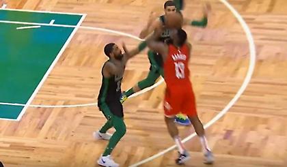 Το ξανάκανε! Ο Χάρντεν σκόραρε με… διπλό step back (video)