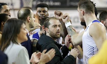 «Κεραυνοί» Θεοδώρου κατά ΕΣΑΚΕ: «Έγινε κλοπή στο Περιστέρι, το πιο σάπιο πρωτάθλημα όλων των εποχών»