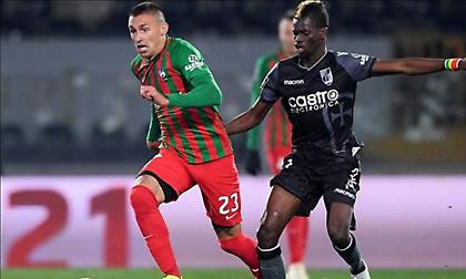 Παρέμεινε στην εξάδα η Γκιμαράες