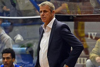 Ο Σούμποτιτς και οι φανέλες τη Ολίμπια (pic)