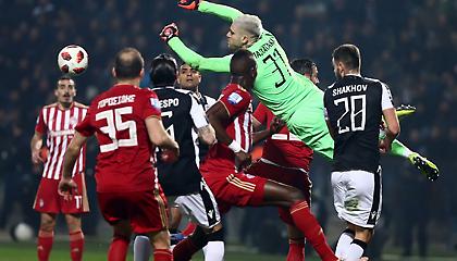 «Τελειώνει από τον Ολυμπιακό λόγω... ΠΑΟΚ - Δε χωράει στην ΑΕΚ, παίζει στον ΠΑΟ»