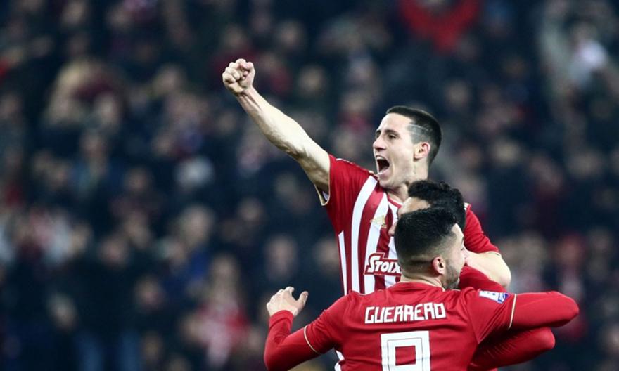 Ολυμπιακός: «Όταν την Κυριακή έχεις γενέθλια και παίζεις στο σπίτι σου!» (pic)