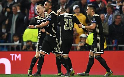 «Ιπτάμενοι Ολλανδοί» διέσυραν τη Ρεάλ Μαδρίτης!