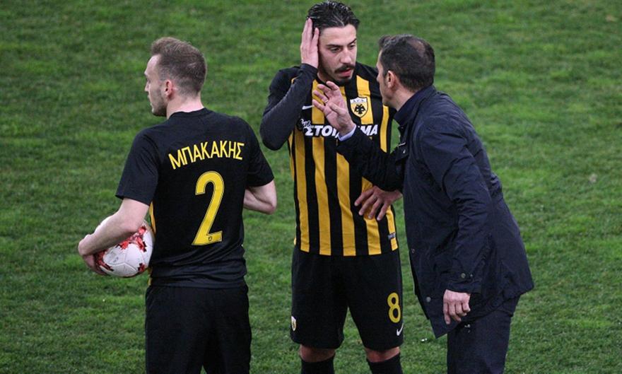 Περιμένει Μπακάκη-Σιμόες ο Χιμένεθ