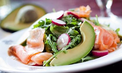 Τροφές που σας βοηθούν να χάσετε βάρος