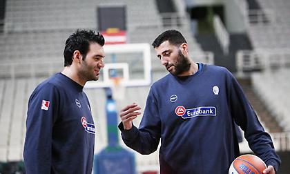 Μαυροειδής: «Το ελάχιστο για να τιμήσουμε τον αρχηγό Μπουρούση»