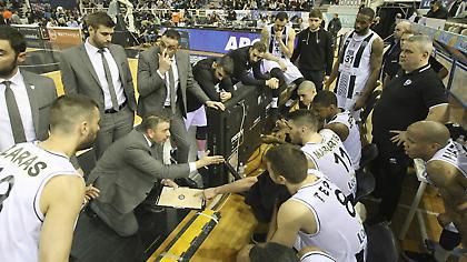 Ανάσες στον ΠΑΟΚ, εξιτήριο για Τζόουνς