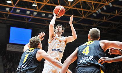 Μάγκας Προμηθέας, πάτησε την Τενερίφη και βλέπει οκτάδα!