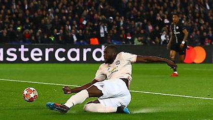 Η Γιουνάιτεντ είναι εδώ: Ο Λουκάκου άνοιξε το σκορ από τα... αποδυτήρια! (video)