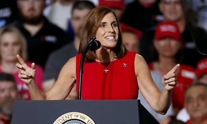 ΗΠΑ: «Με βίασε ανώτερος αξιωματικός», ομολογεί η πρώτη γυναίκα πιλότος μαχητικού αεροσκάφους