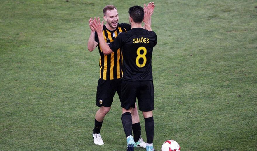 Προπονήθηκαν Μπακάκης, Σιμόες και... βλέπουν Παναθηναϊκό