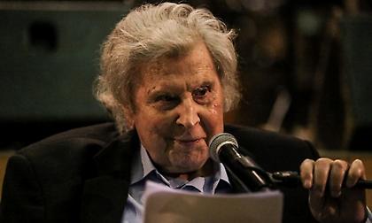 Στο νοσοκομείο ο Μίκης Θεοδωράκης - Δείτε το ιατρικό ανακοινωθέν