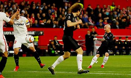 Το γκολ του Κραλ με τη Σεβίλλη θύμισε... Βουτσά (video)