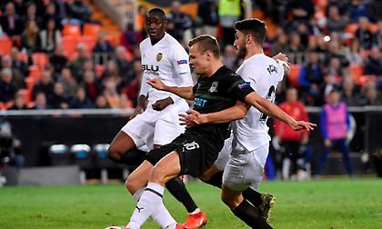 Άντεξε στο δεύτερο ημίχρονο η Βαλένθια και πάει με «προίκα»  στη Ρωσία