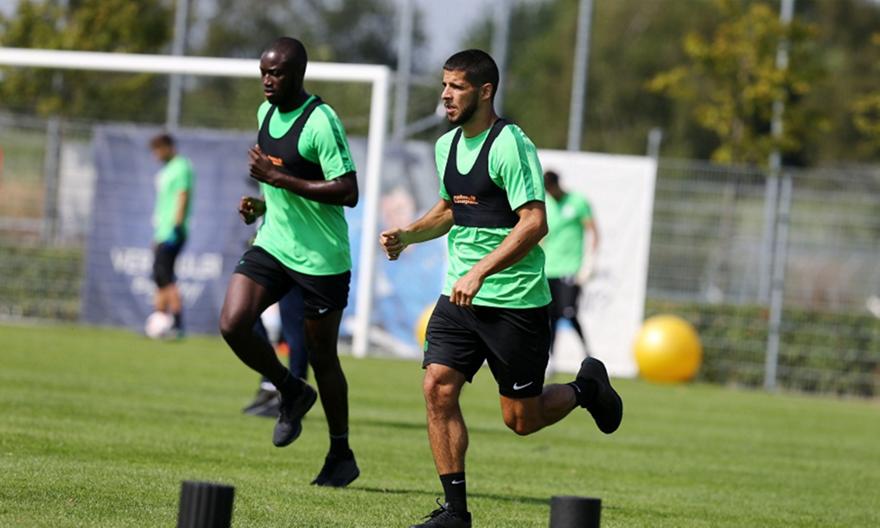 Αναποφάσιστος για το σύστημα ο Δώνης