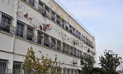 Κορυδαλλός: 11 τραυματίες - Τι συμβαίνει πίσω από τους τοίχους των φυλακών;