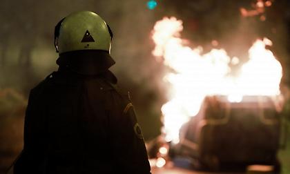 H αστυνομία πλησιάζει τους δράστες για το μαχαίρωμα στην 22χρονη οπαδό μέσω… Facebook