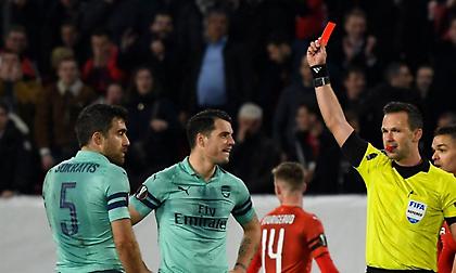 Παπασταθόπουλος: «Αναστατωμένος από ό,τι έγινε, αλλά θα επανέλθουμε»