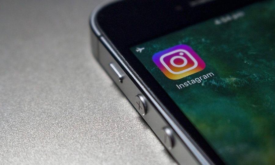 Instagram: Αυτή είναι η φωτογραφία που συγκέντρωσε 18.000.000 likes