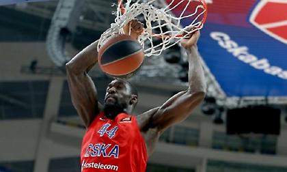 Ο Ροντρίγκες υψώνει και ο Χάντερ καρφώνει με... μίσος (video)