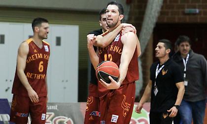 Σιγκούνας: «Ανταγωνιστικοί και συγκεντρωμένοι για 40 λεπτά κόντρα στον Προμηθέα»