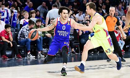 Με «μαγικό» Λάρκιν συνέτριψε την Μπάρτσα και αγκαλιάζει την 4η θέση η Εφές!