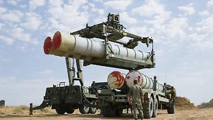 ΗΠΑ: Σοβαρές συνέπειες για την Τουρκία αν αγοράσει τους S-400