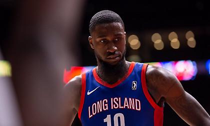 Χάνει το υπόλοιπο της χρονιάς ο Οκάρο Γουάιτ