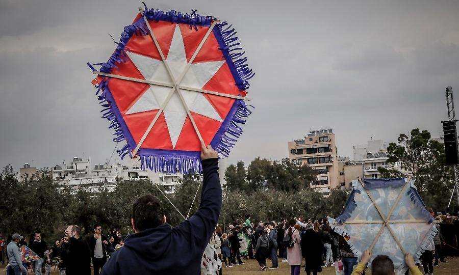 Γιατί πετάμε χαρταετό: Από που προέρχεται αυτό το έθιμο