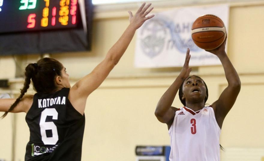 Η Τζέσικα Τόμας του Ολυμπιακού την είδε... Κάρι (video)