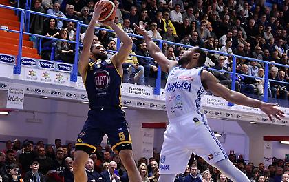 Γλίτωσε την γκέλα στην παράταση η Μπρίντιζι