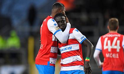 Με το στανιό νίκη για Γκενκ, σεληνιασμένη η Μπριζ