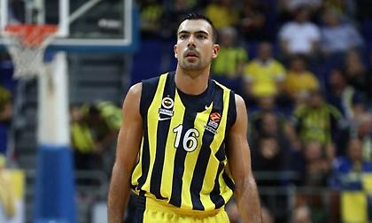 Σλούκας: Ηγετική εμφάνιση με ρεκόρ… καριέρας!