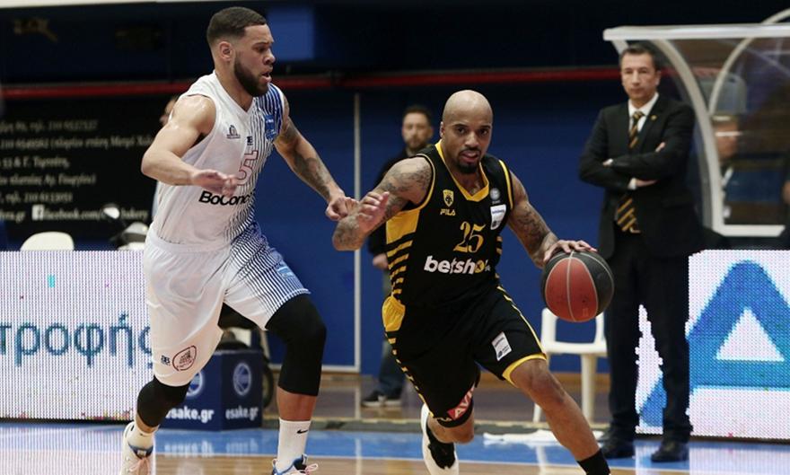 Το παλεύει ο Θίοντορ (pic)