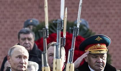 Η Ρωσία περηφανεύεται για την αναβίωση της στρατιωτικής δύναμής της
