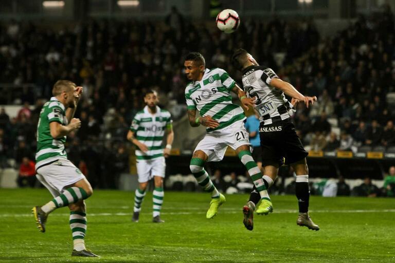 «Μάτια» Ολυμπιακού στο Μποαβίστα-Σπόρτινγκ