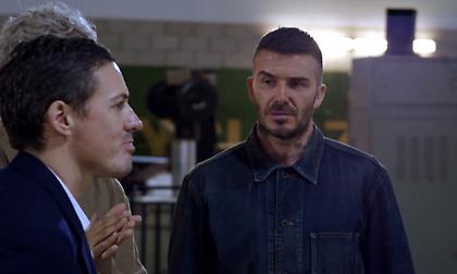 Τρομερή φάρσα στον Μπέκαμ με fake και... αποτυχημένο ομοίωμά του (video)