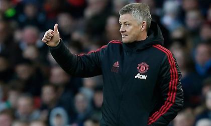 Ανακοινώνεται η παραμονή του Σόλσκιερ στη Γιουνάιτεντ