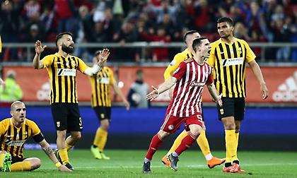 Όταν δεν θα αρκεί ένα φιλικό χτύπημα στην πλάτη