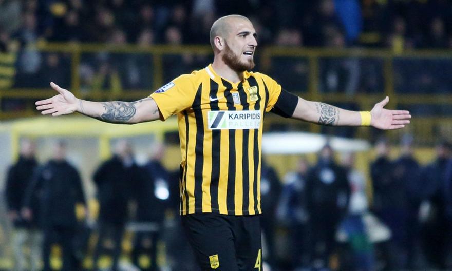 «Ζεστό» ενδιαφέρον για Βέλεθ ο Ολυμπιακός