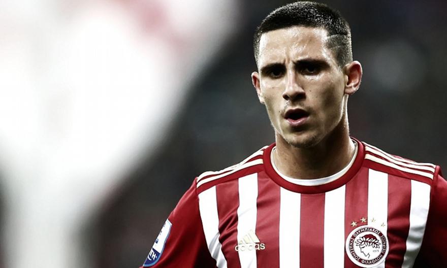 Ποντένσε: «Θέλω να μείνω στον Ολυμπιακό»