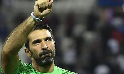 O Μπουφόν αποθεώνει Γιούβε και Αλέγκρι (pic)