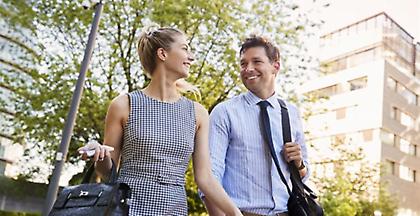 Guardian: Η τετραήμερη εργασία αυξάνει την παραγωγικότητα, μειώνει τα άγχη