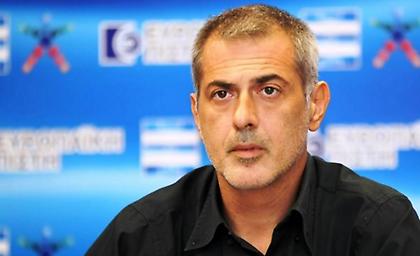 Αιχμές Μώραλη κατά Κόκκαλη για υπονόμευση