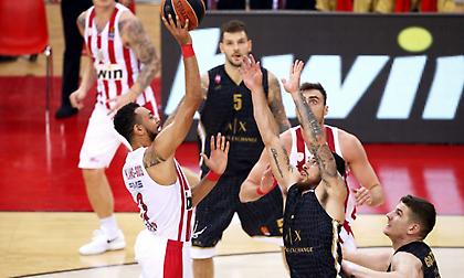 «Κοστούμι» πρόκρισης και έκτης θέσης