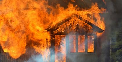 Ηλικιωμένος κάηκε ζωντανός μέσα στο σπίτι του στα Γρεβενά